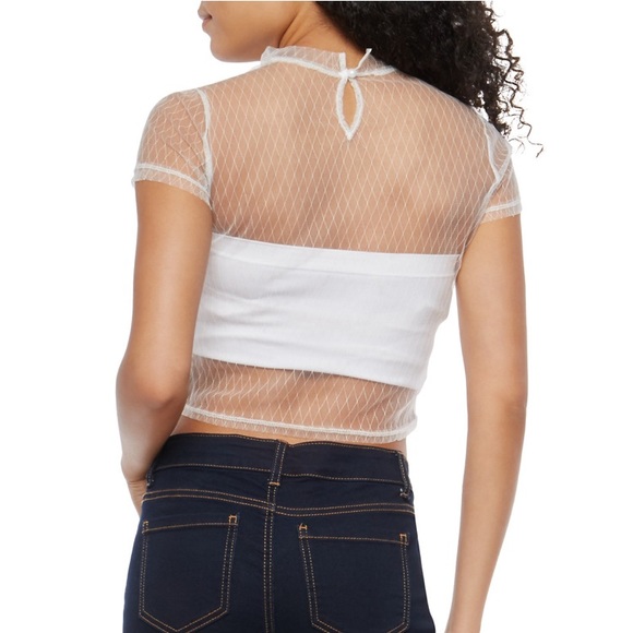 Embroidered mesh crop top - Picture 3 of 6